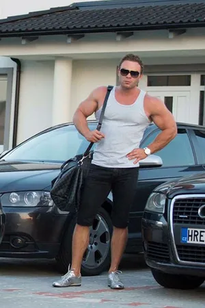 Prague male escort Sam