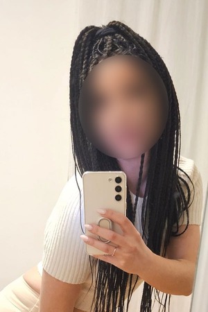 Rachel Escort