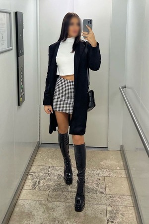 Sexy Ashley