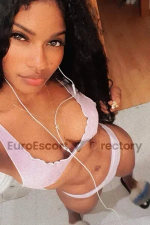 Ashanti Euro Escort