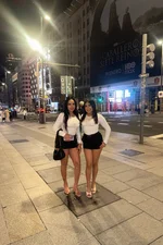 Mia Camilita duo with girl