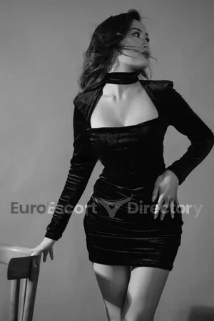 Adele Euro Escort