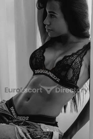 Nahia Euro Escort