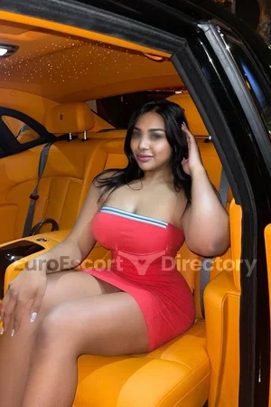 Savana Khan Euro Escort