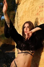 Anya