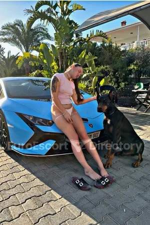 Amina Euro Escort