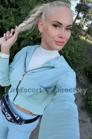 Elena Euro Escort