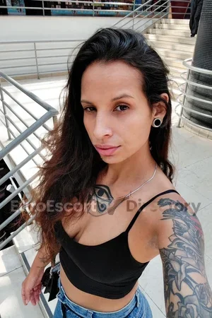 Thalia Fernandes