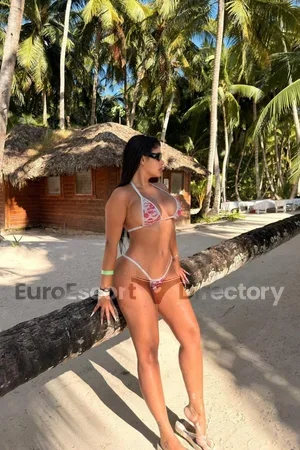 Luna Euro Escort