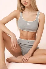 model Mojo