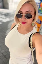 Sara Loor