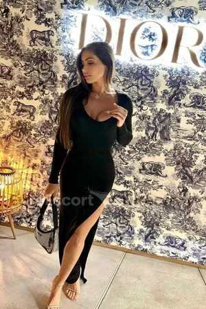 Bruna escort