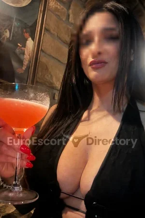 Amy Euro Escort