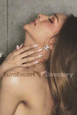 Mariya Kuramochi escort