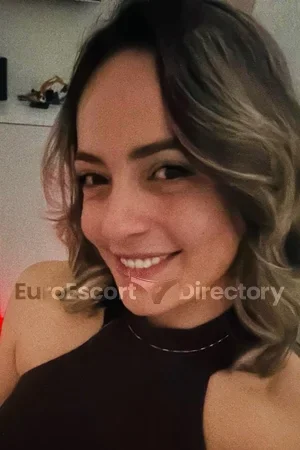 Mavie Euro Escort