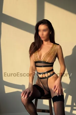Alice Euro Escort