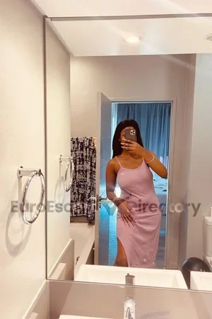 Given Dora Euro Escort