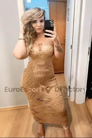 Clara Mancini escort