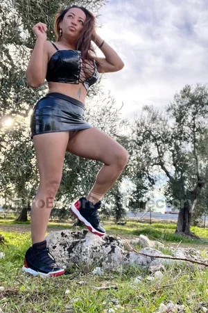 Yulieth Euro Escort