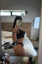 Bella J