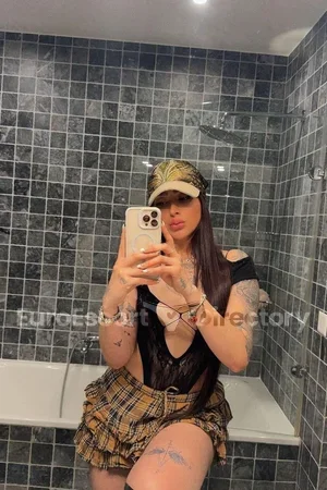 Lorena Rouss escort