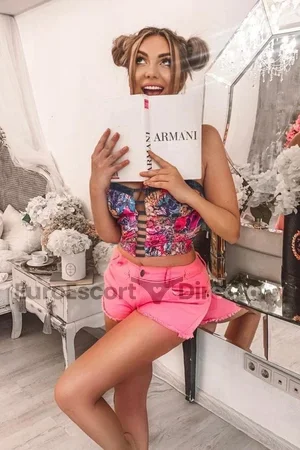 Oxana Euro Escort