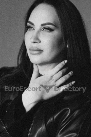 Lily Euro Escort