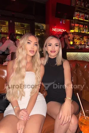 Korina Natasha duo with girl