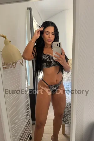 Loren Euro Escort