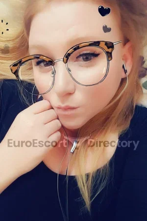 Maya Euro Escort
