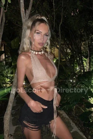 Izabelle Euro Escort