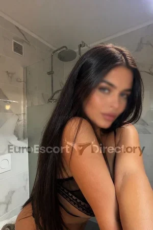Ava Euro Escort