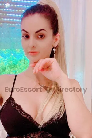 Lorenna Euro Escort
