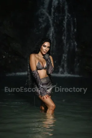 Lera Euro Escort