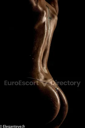 Fleur Euro Escort