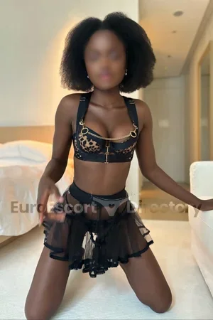 Naia escort
