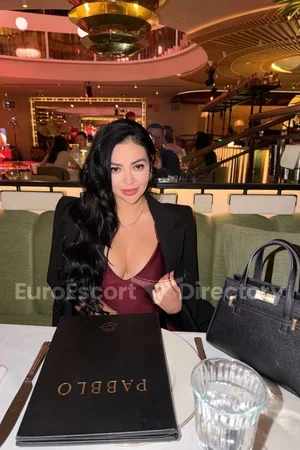 Angela Euro Escort