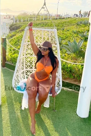 Paola Euro Escort