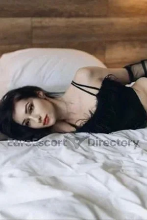 Tara Euro Escort