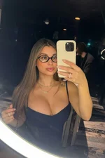 Sofia Masseuse