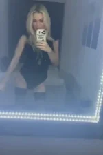 Domina Monika