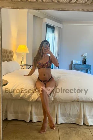 Lina escort