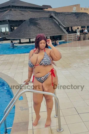 Maliya Euro Escort