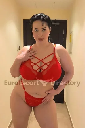 Yufina Euro Escort