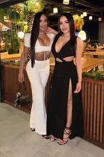 Isa Roxi duo with girl