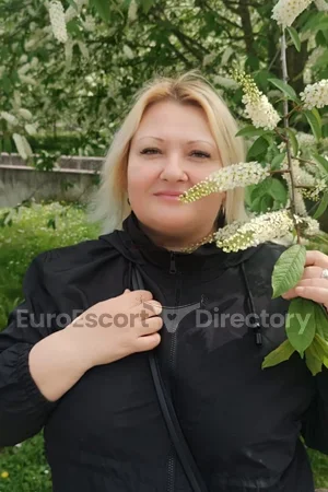 Alisa Euro Escort