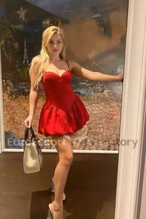 Leonna Euro Escort