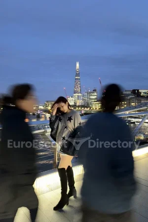 Sort trip Rose Euro Escort