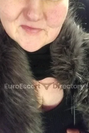 Eva escort