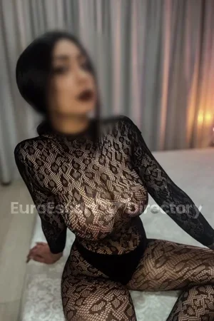 Christina escort